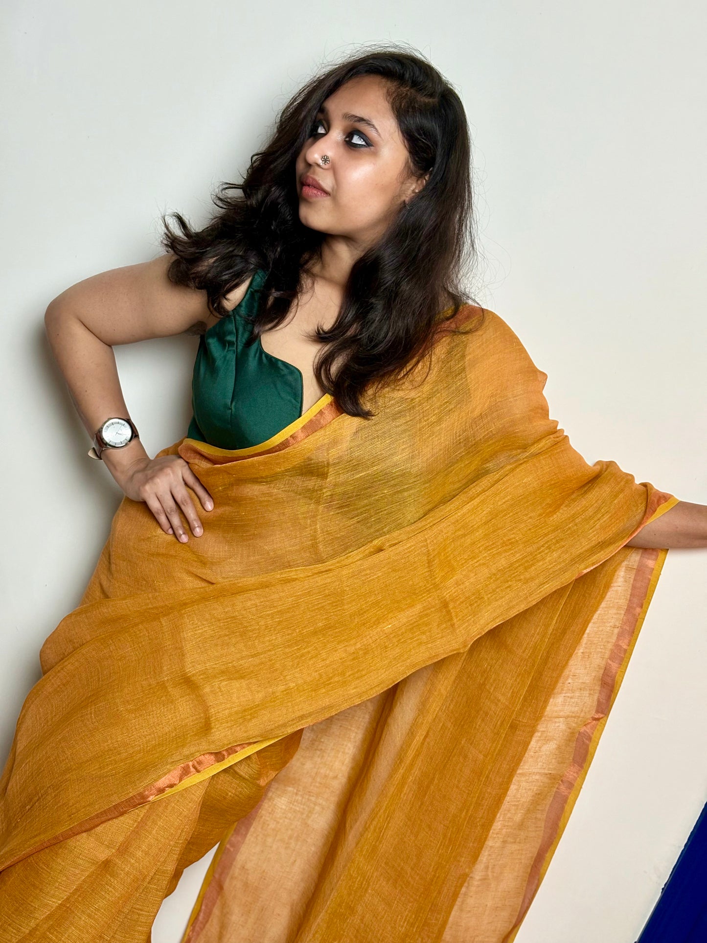 Cleopatra Dual Tone Linen Saree