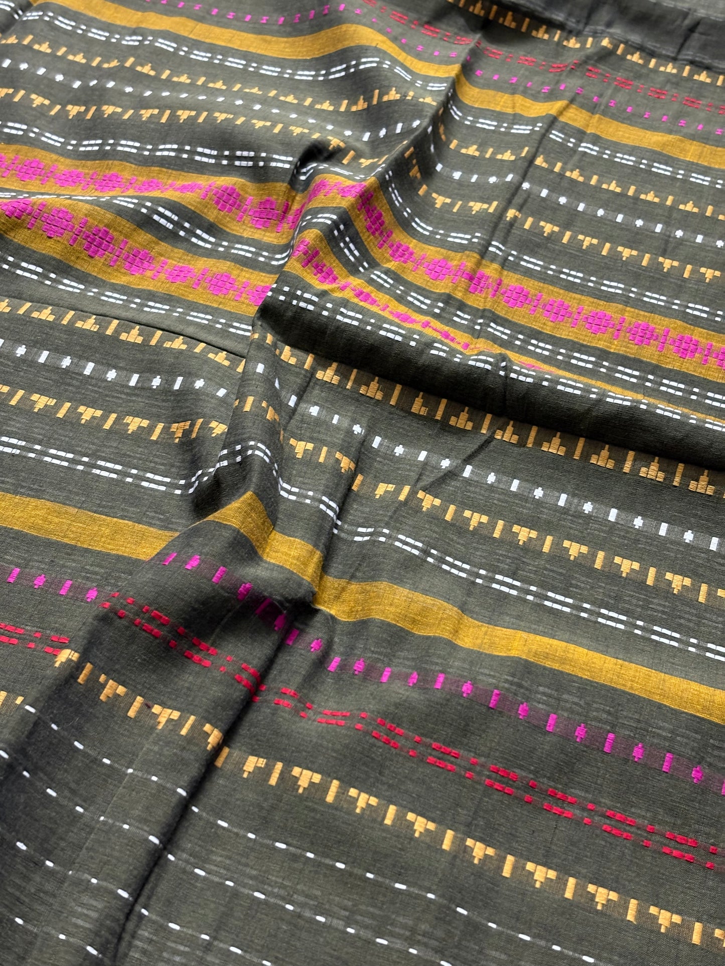 Nayaab: Military Green Begampuri Cotton Saree with Blouse Piece