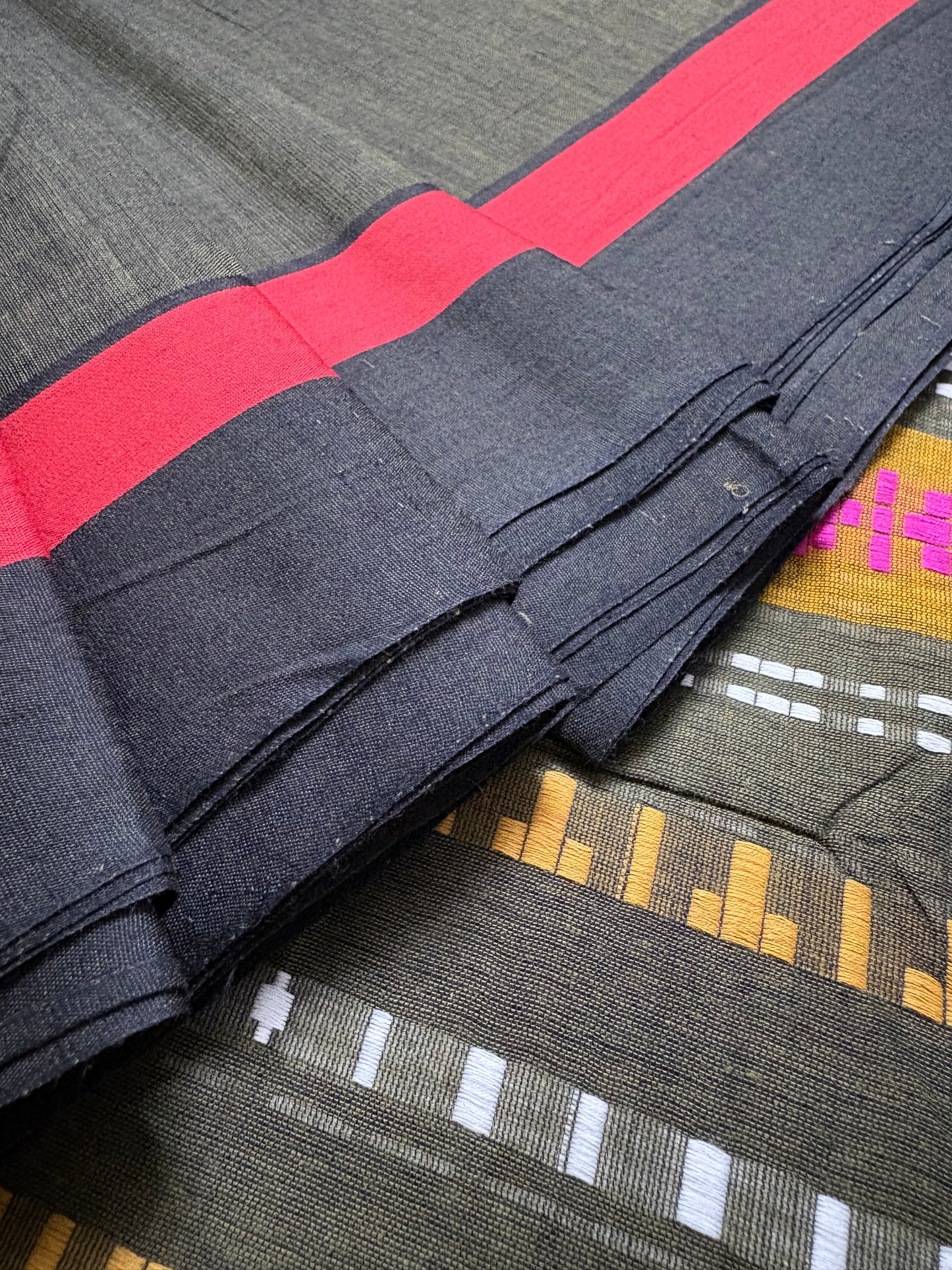 Nayaab: Military Green Begampuri Cotton Saree with Blouse Piece