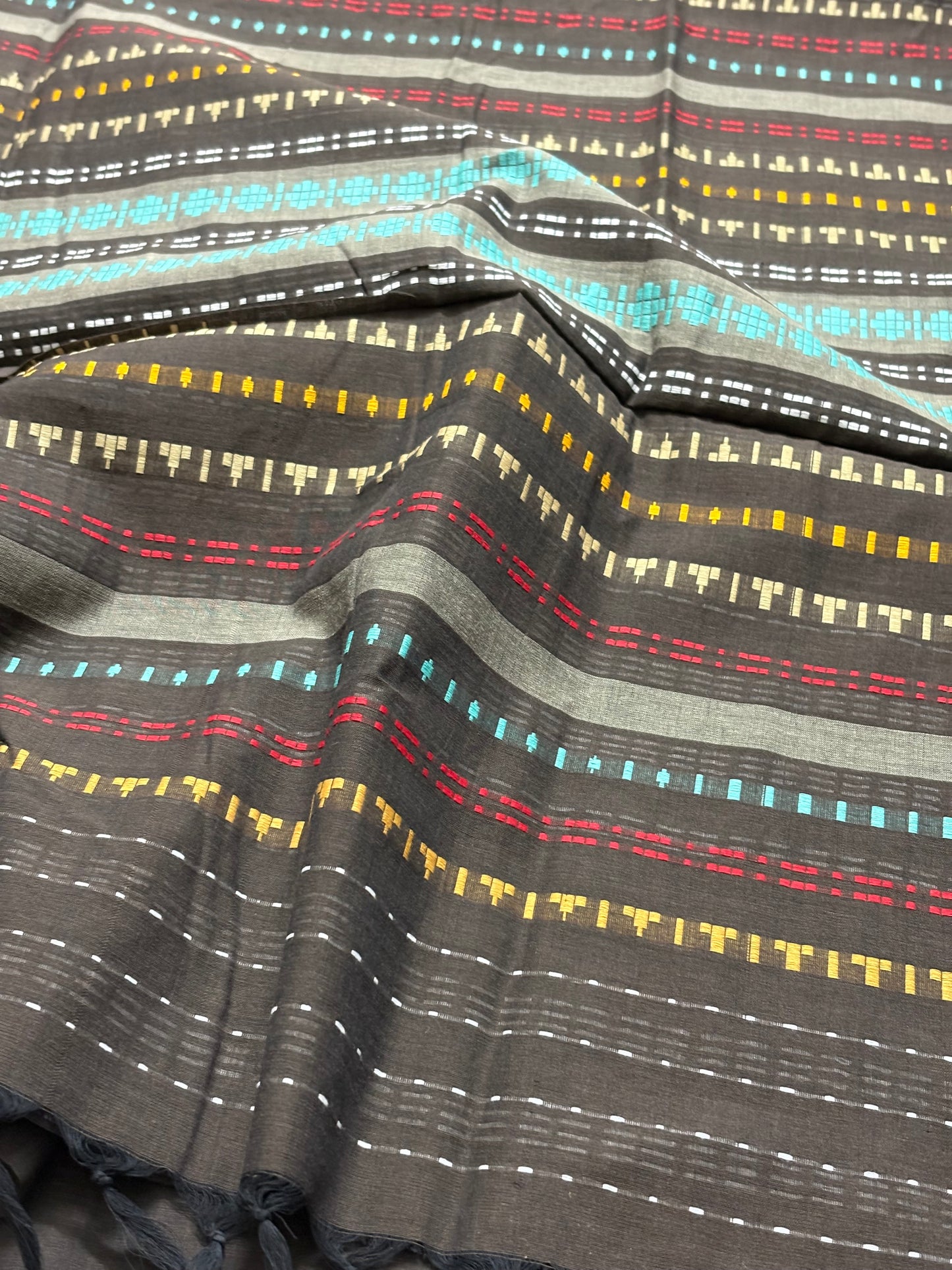 Nayaab: Mocha Brown Begampuri Cotton Saree with Blouse Piece