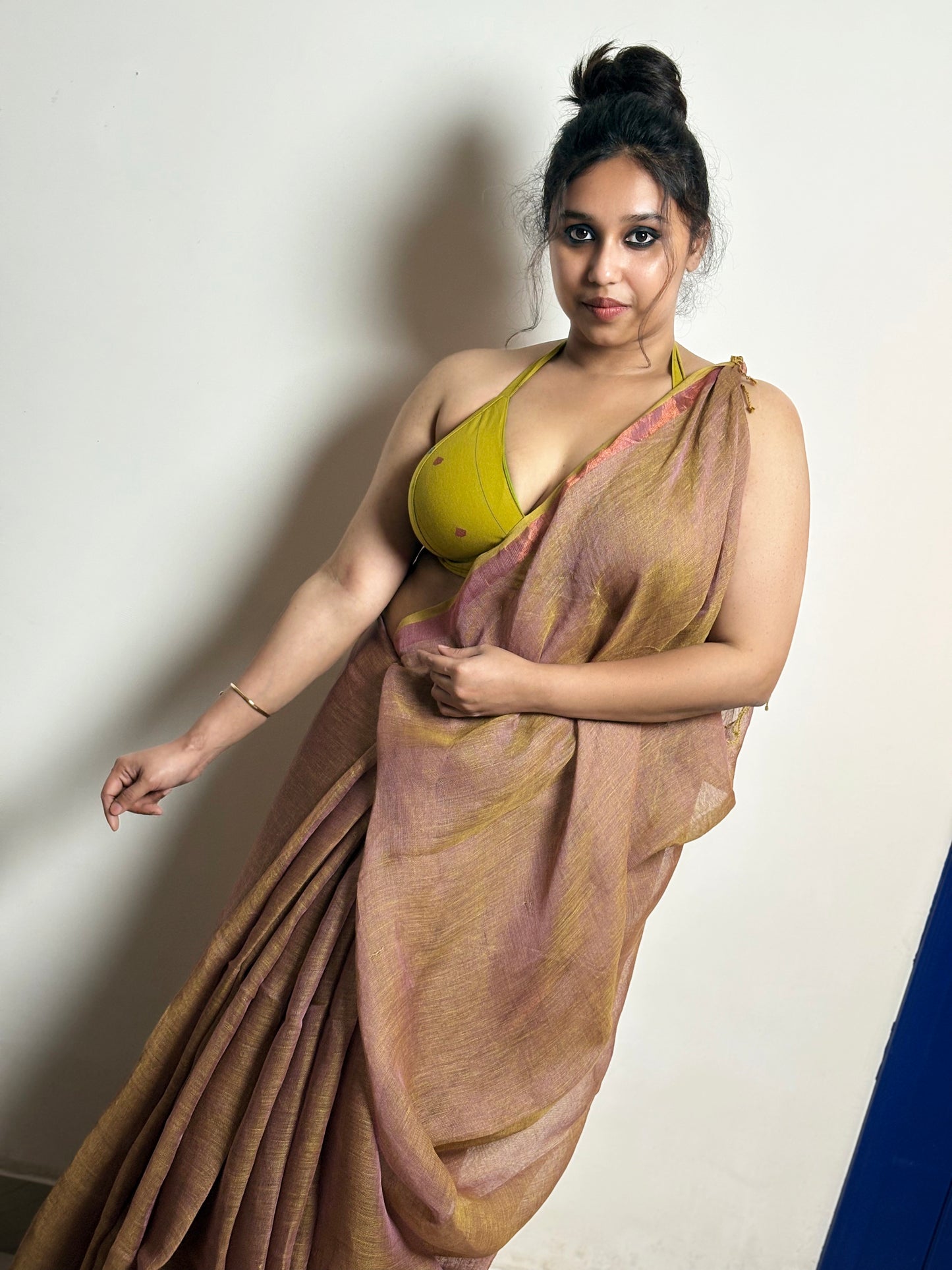 Olivia Dual Tone Linen Saree